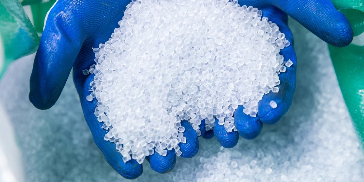 What-are-plastic-pellets1